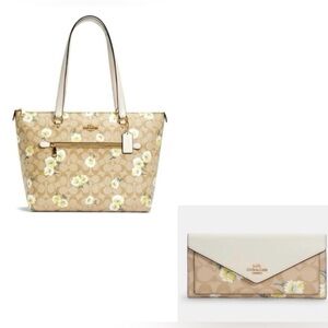 Coach SIGNATURE DAISY PRINT GALLERY Tote/Envelope Wallet 2pc Set